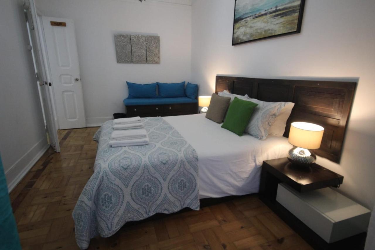 Casa de hóspedes Ocean M1 R4 - Large Double With Shared Bathroom In Center Lisboa